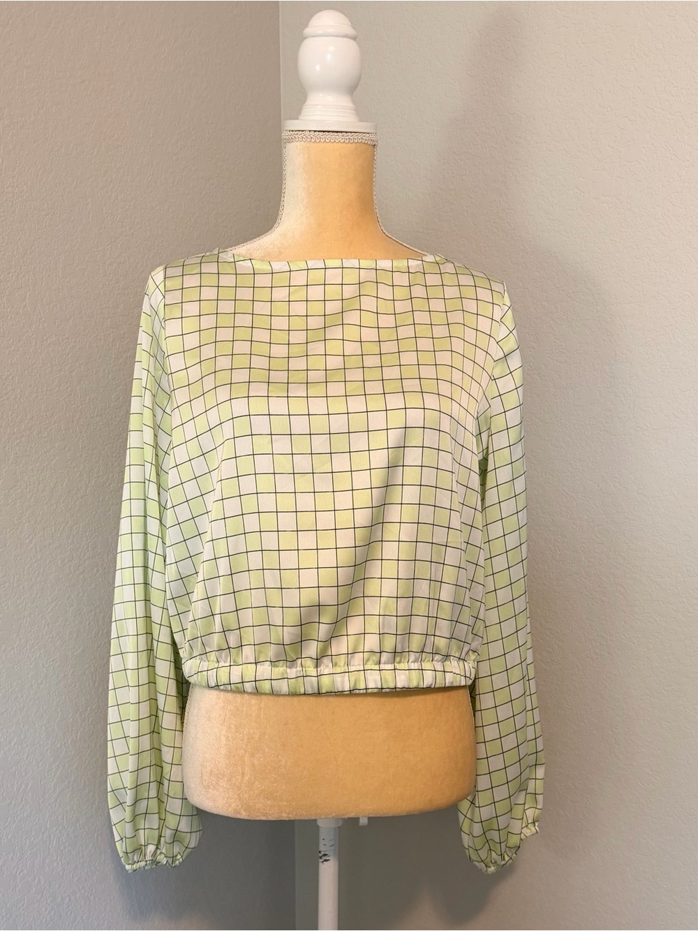 Ryegrass Green & White Plaid Tie Waist Cropped Blouse - Size Small